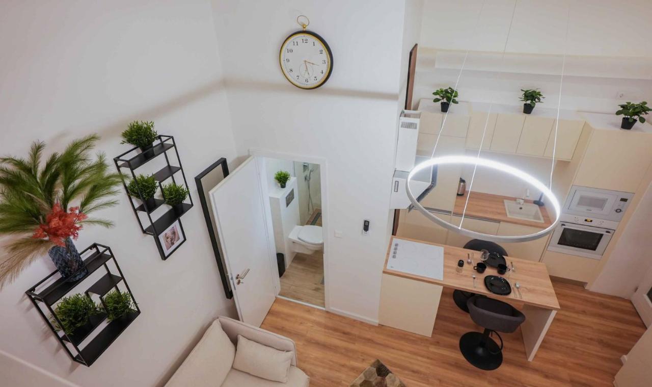 Greenlight Gallery By Newave Apartments Budapest Bagian luar foto