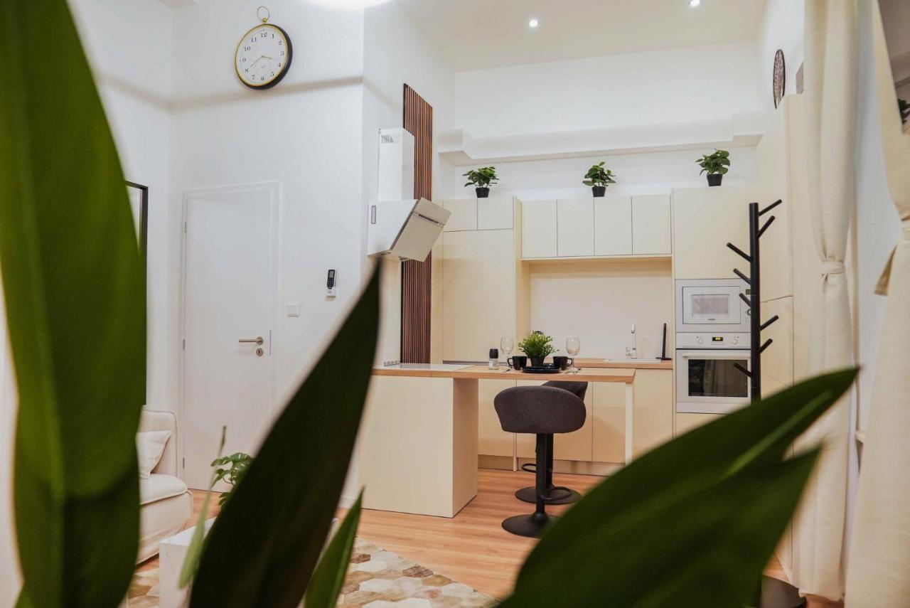 Greenlight Gallery By Newave Apartments Budapest Bagian luar foto